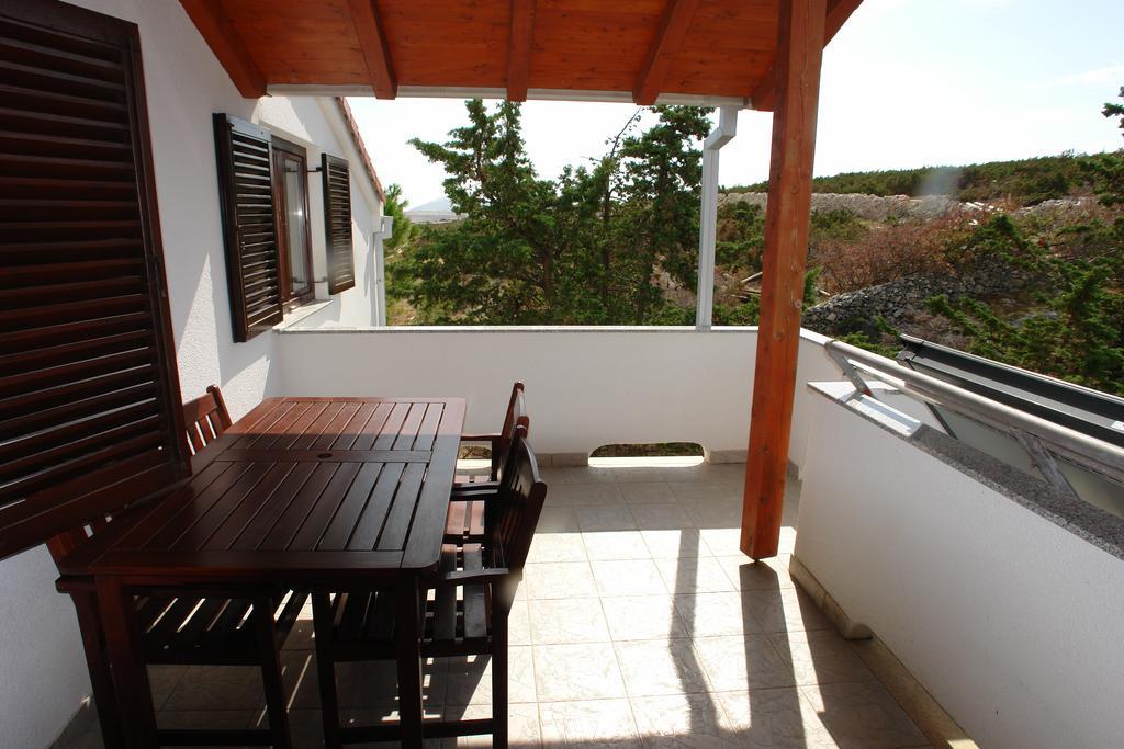 Apartments Dinko Новалья Экстерьер фото
